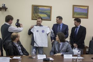 ��� �������� �������� � QR-�����